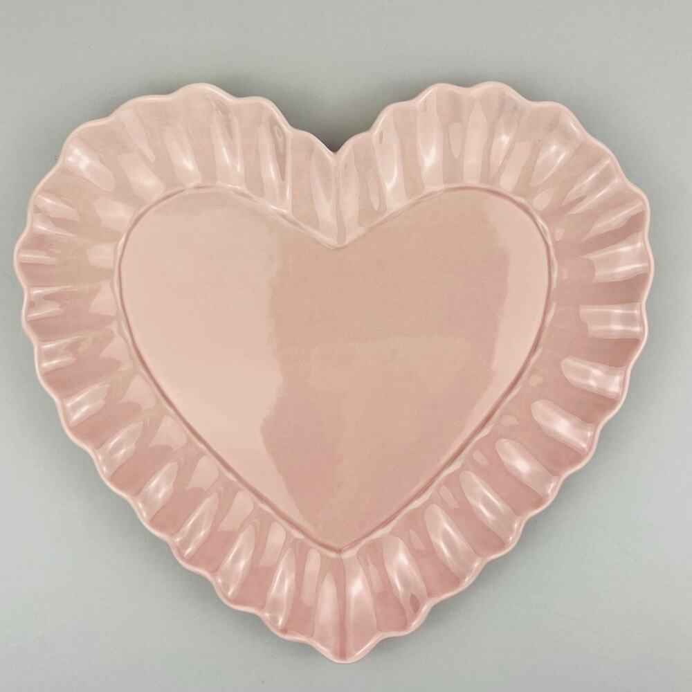 Pottery Barn Serving Platter Heirloom Scalloped Heart Stoneware Large Pink - NWT